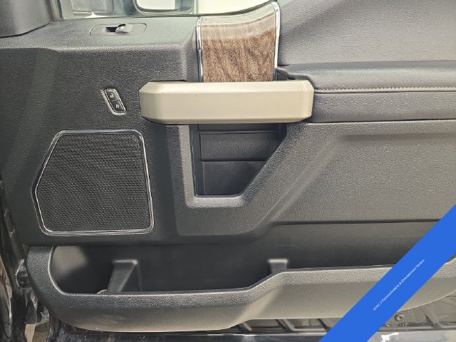 Used 2019 Ford F350 Lariat AWD/4WD image 12