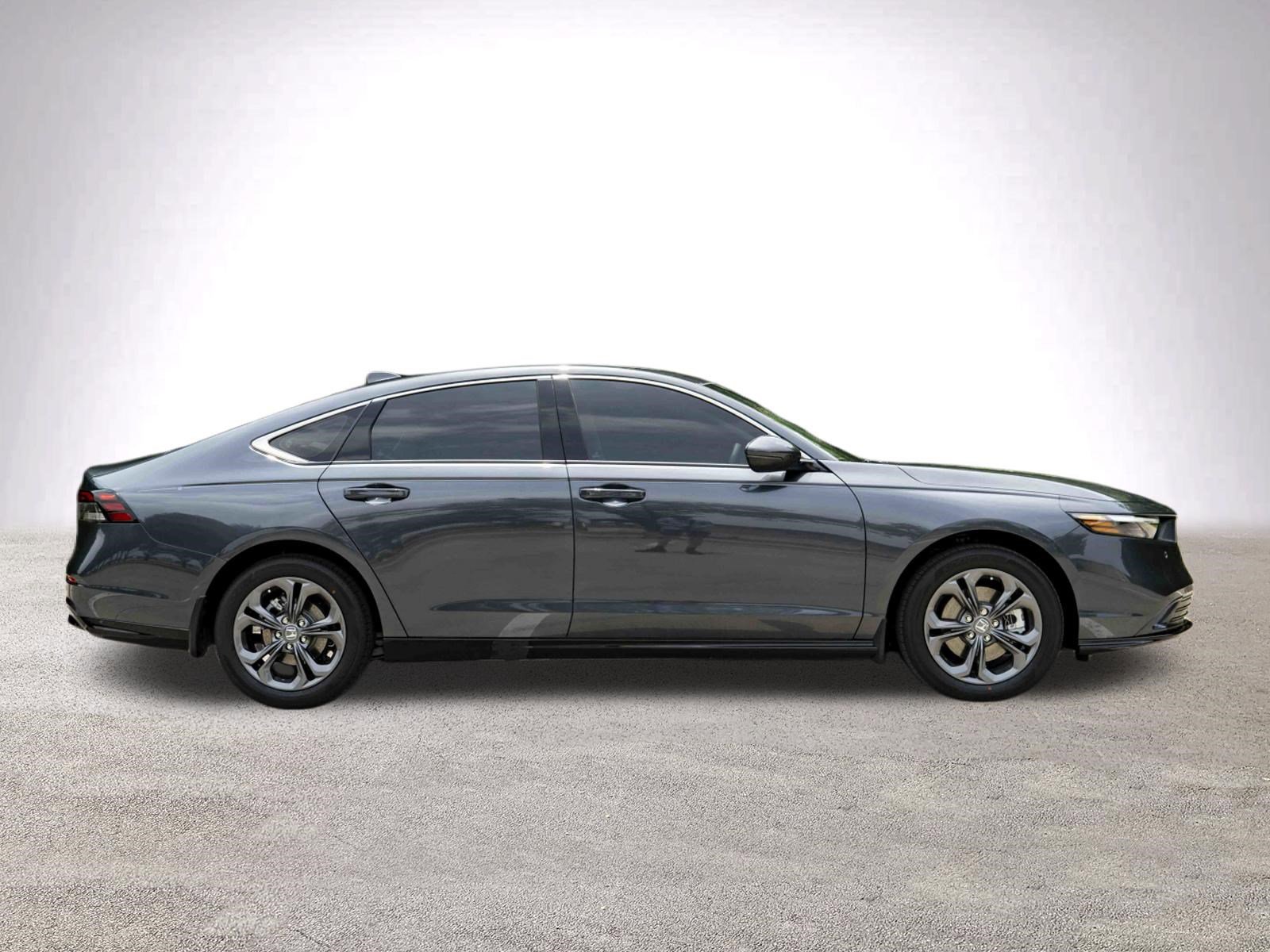 Used 2026 Honda Accord EX-L image 10