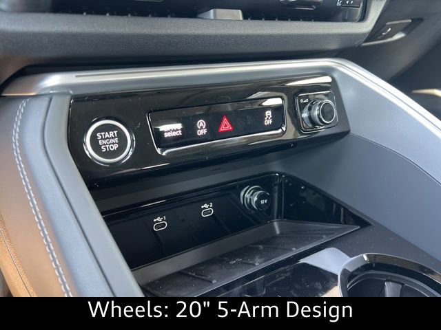 New 2025 Audi Q5 Premium Plus image 17