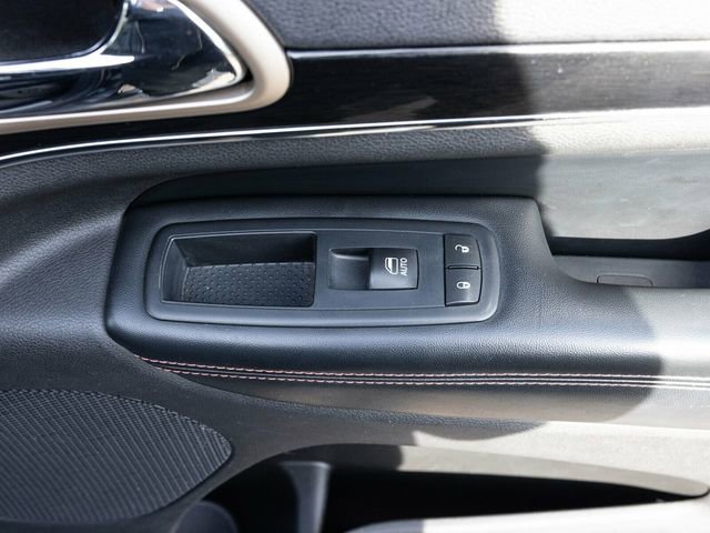 Used 2016 Jeep Grand Cherokee Limited 75th Anniversary image 66