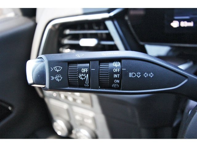 Used 2026 Chevrolet Tahoe LT w/ Comfort Package RWD image 19