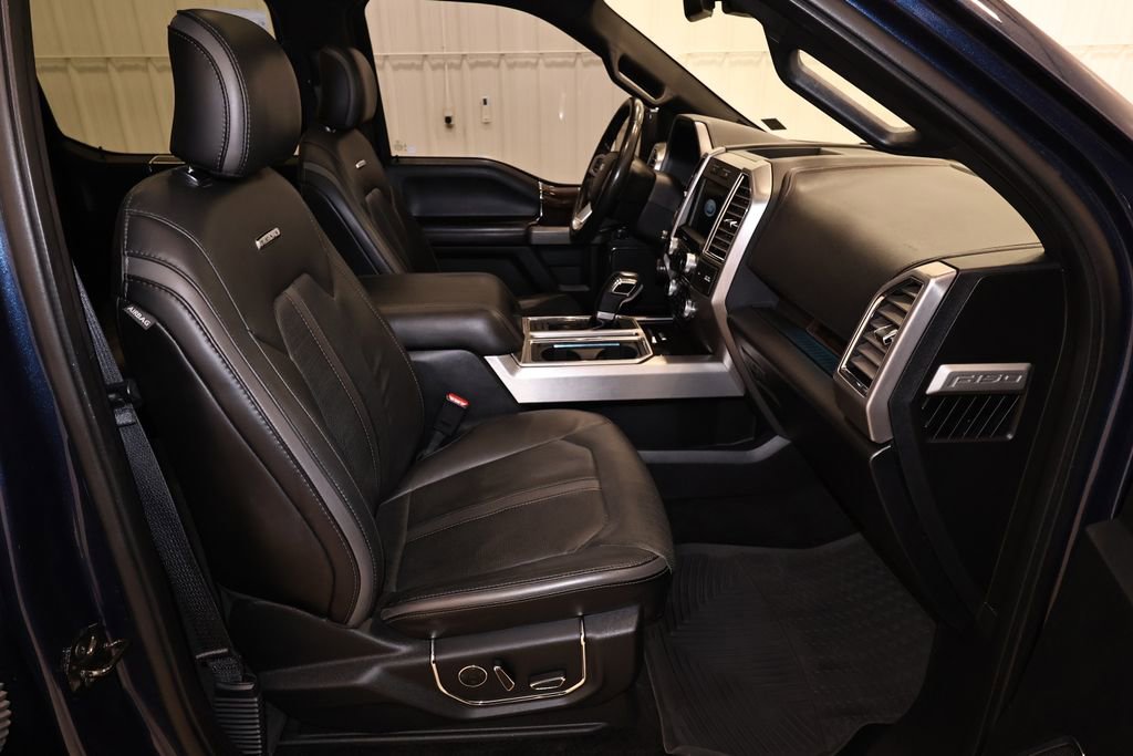 Used 2016 Ford F150 Platinum w/ Equipment Group 701A Luxury AWD/4WD image 21