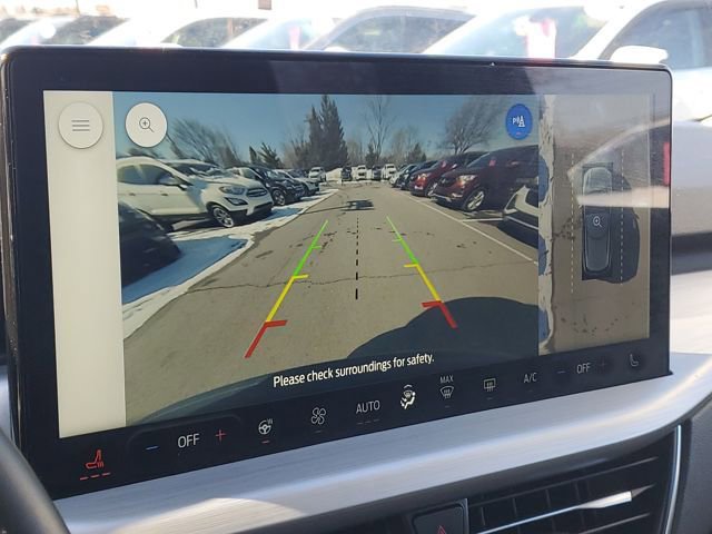Used 2024 Ford Escape Platinum image 18