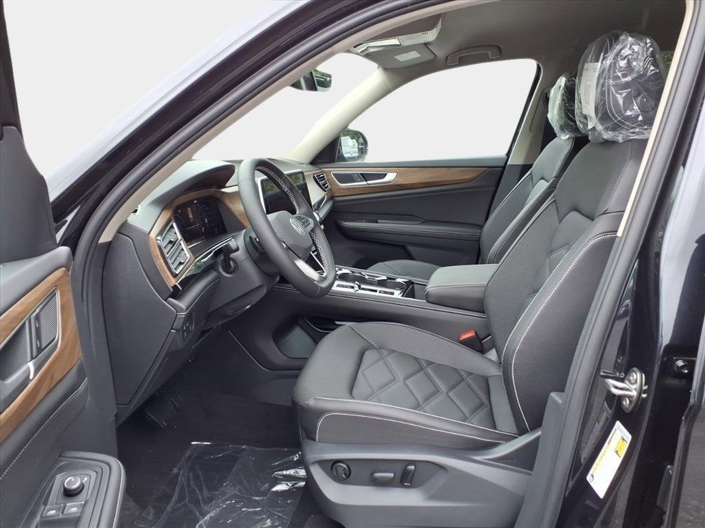 New 2026 Volkswagen Atlas SE image 11