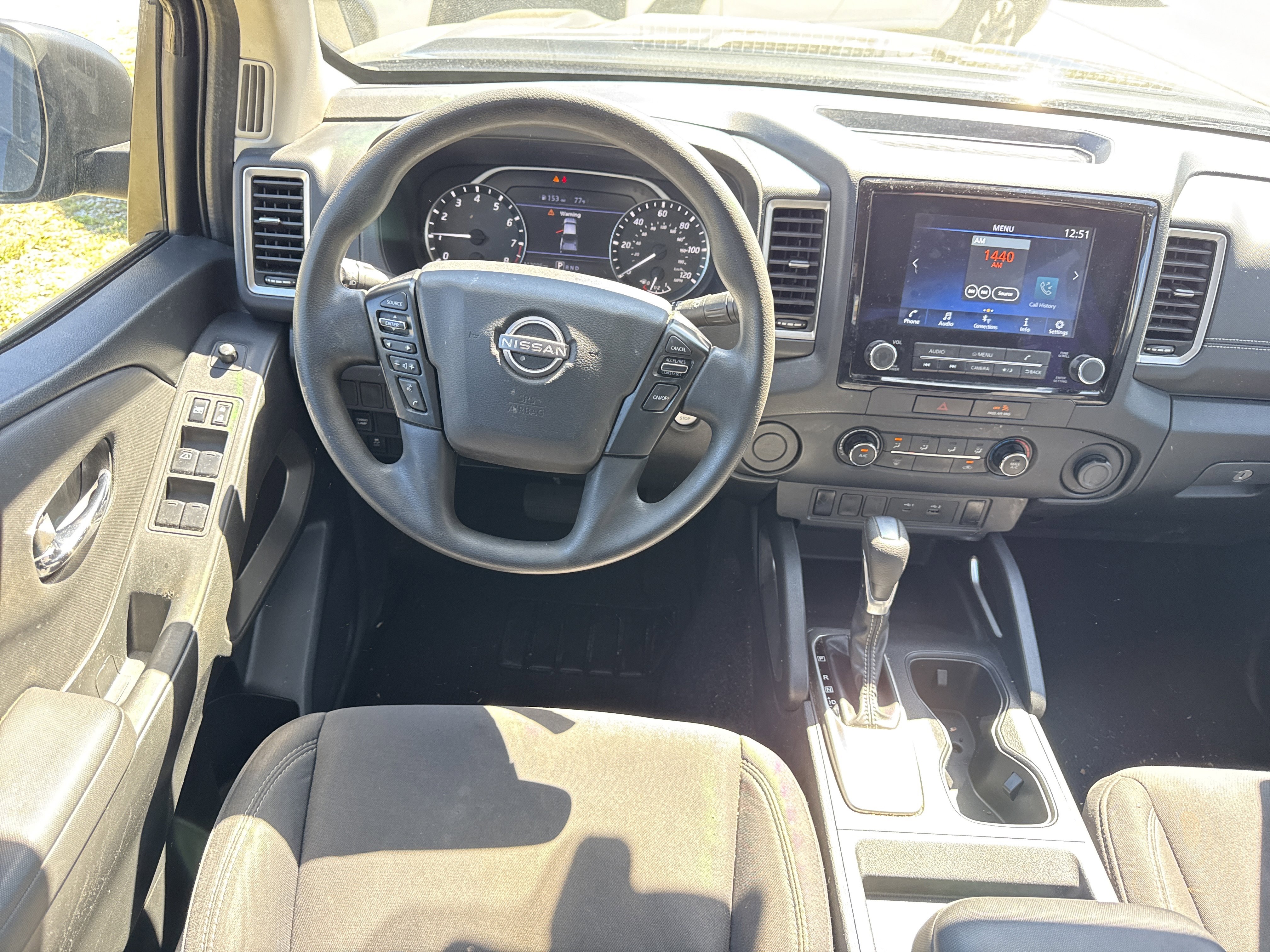 Used 2022 Nissan Frontier SV RWD image 9