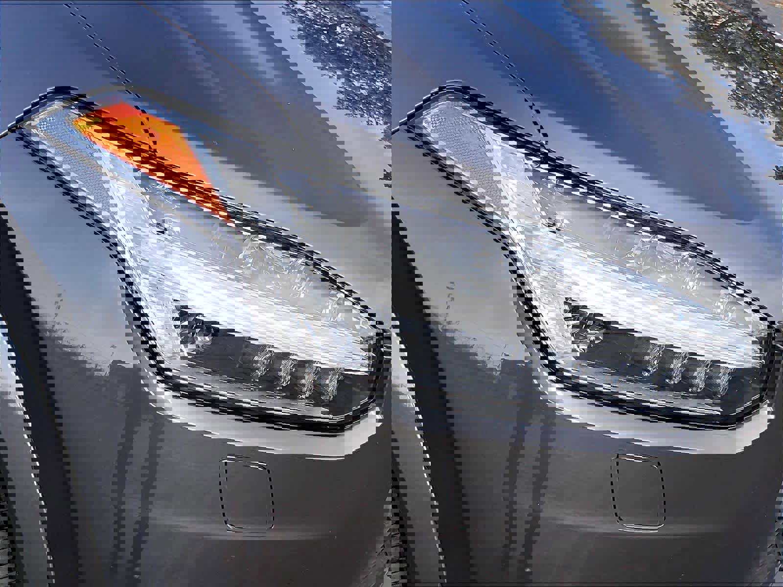 Used 2023 Volvo XC90 T8 Plus w/ Protection Package Premier image 32