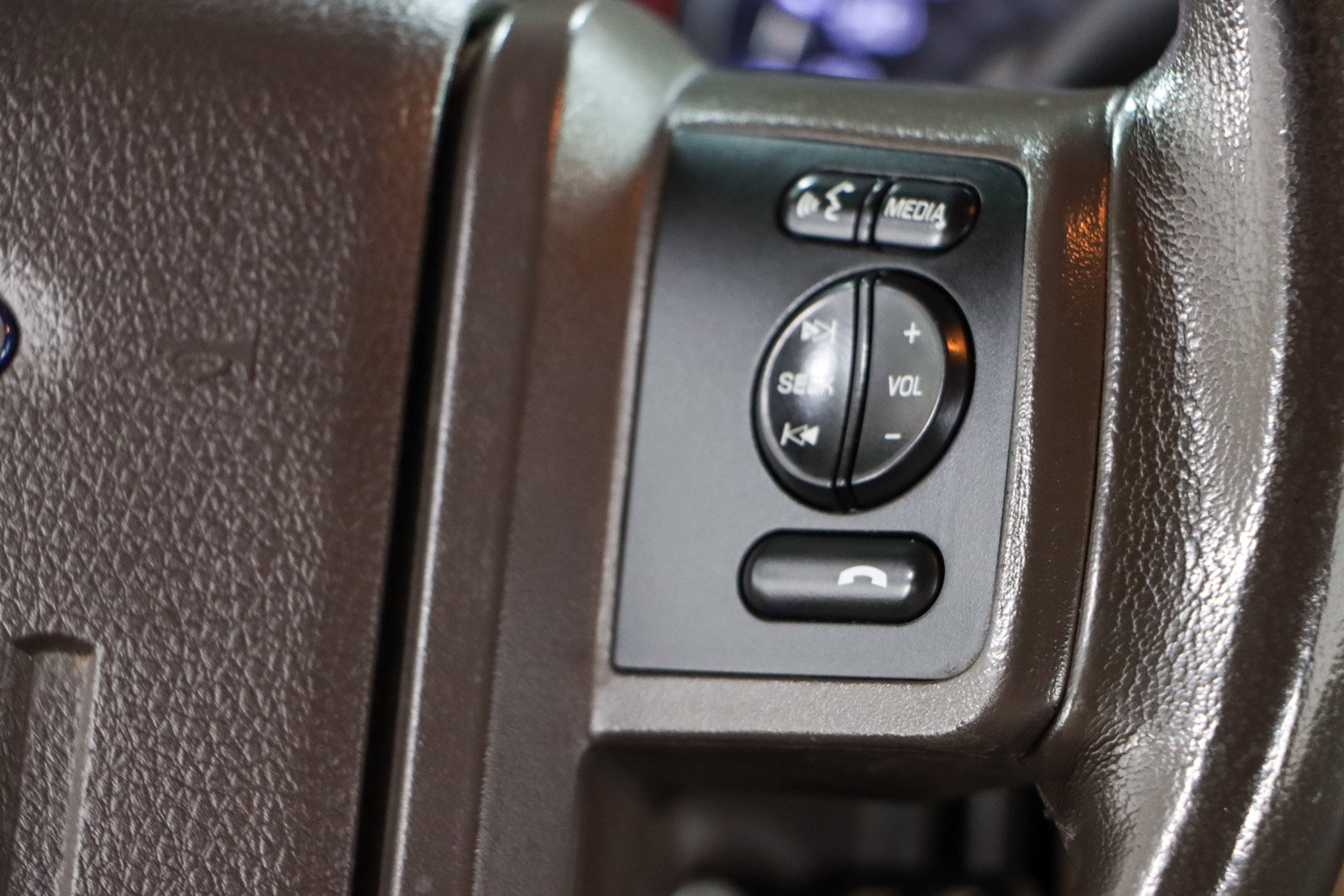 Used 2015 Ford F250 Lariat w/ Chrome Package image 15