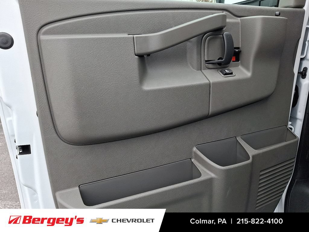 New 2025 Chevrolet Express 2500 w/ Driver Convenience Package RWD image 9