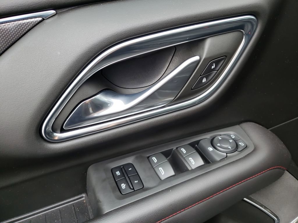 Used 2023 Chevrolet Tahoe RST image 11