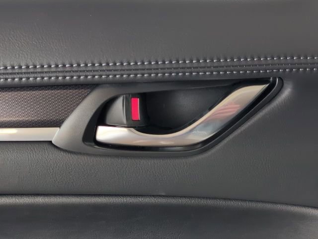 Used 2025 MAZDA CX-5 Carbon Edition image 23