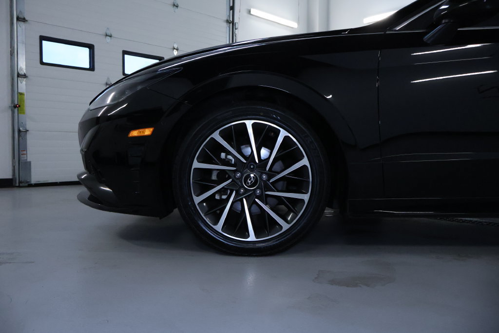 Used 2020 Hyundai Sonata Limited FWD image 37