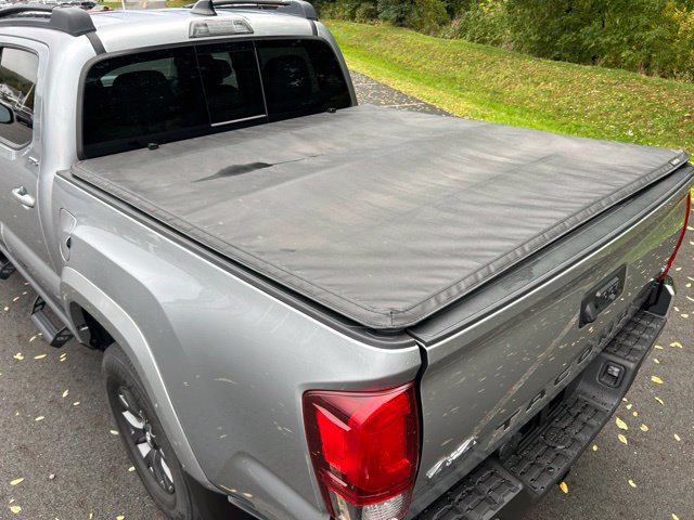 Used 2023 Toyota Tacoma SR5 AWD/4WD image 29