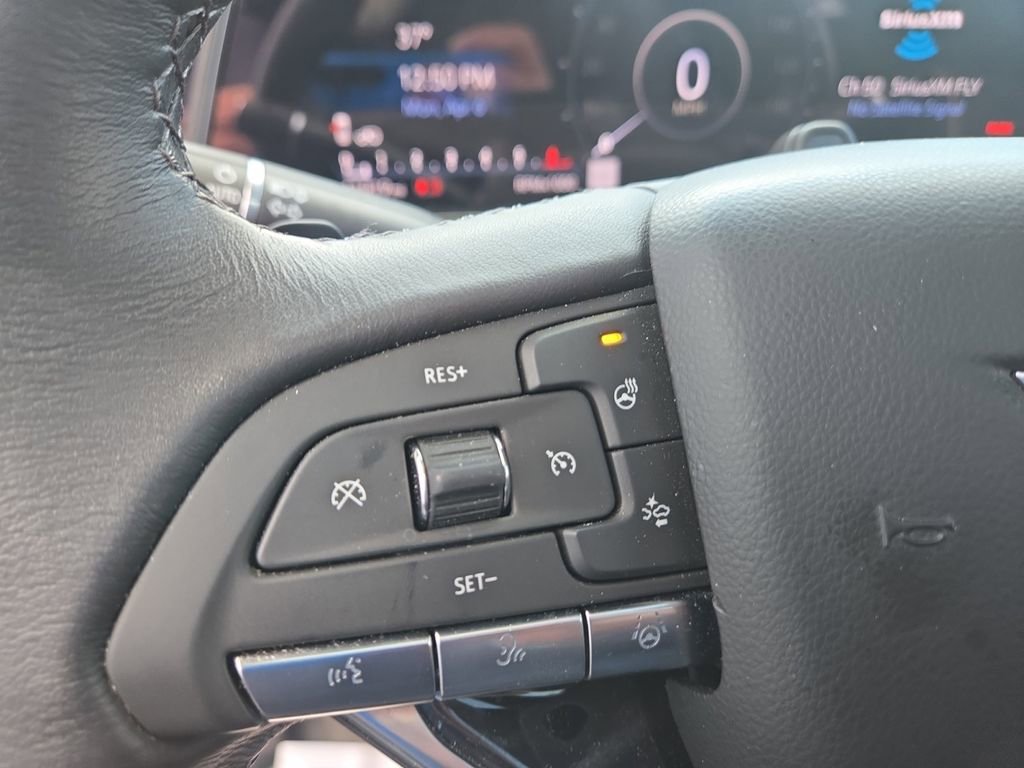 Certified 2024 Cadillac Escalade Sport w/ LPO, ONYX Package image 20