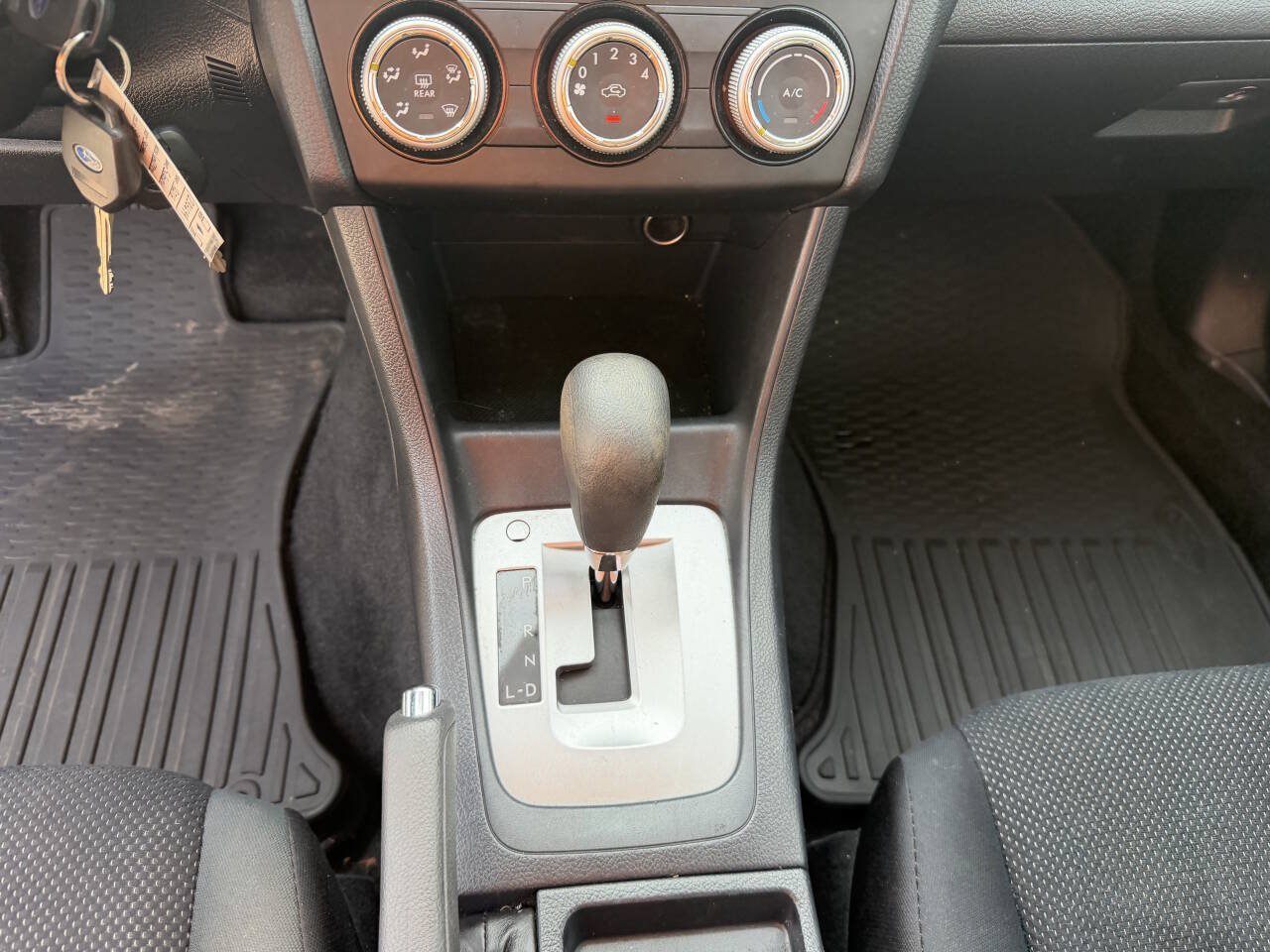 Used 2016 Subaru Impreza 2.0i AWD/4WD image 16