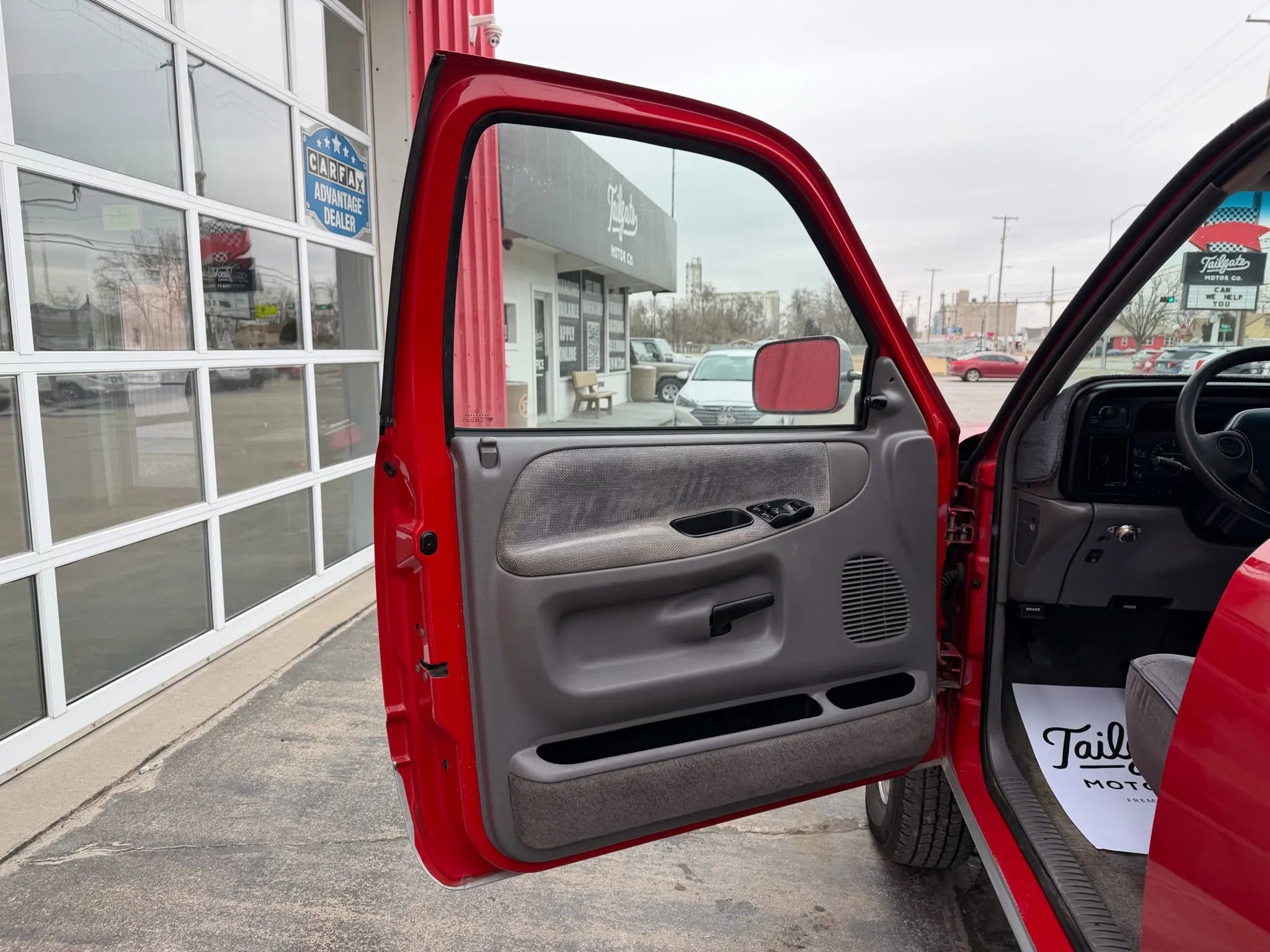 Used 1995 Dodge Ram 1500 Truck 4x4 Club Cab image 5