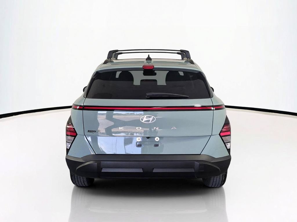 Used 2025 Hyundai Kona SEL FWD image 6