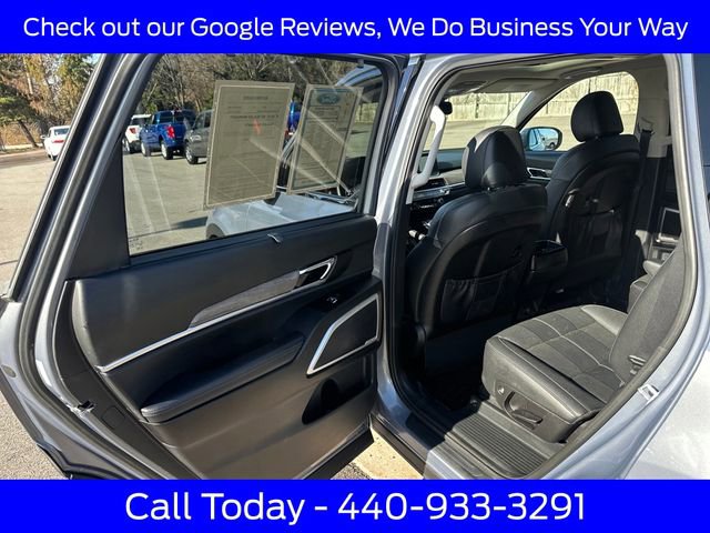 Used 2021 Kia Telluride EX w/ EX Premium Package AWD/4WD image 28