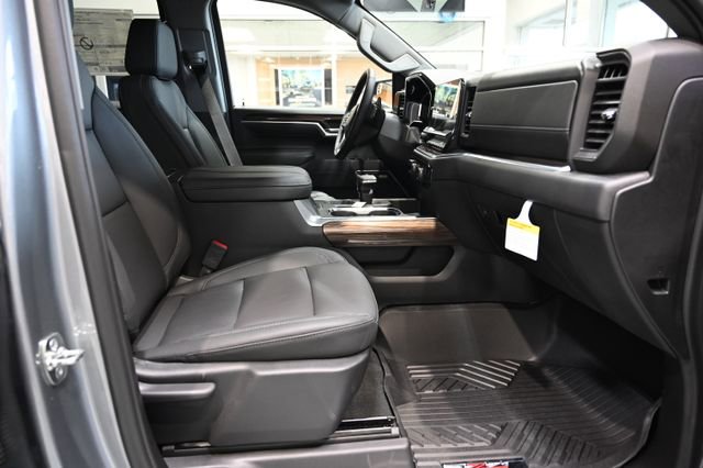 New 2026 Chevrolet Silverado 1500 RST w/ All Star Edition Plus AWD/4WD image 11