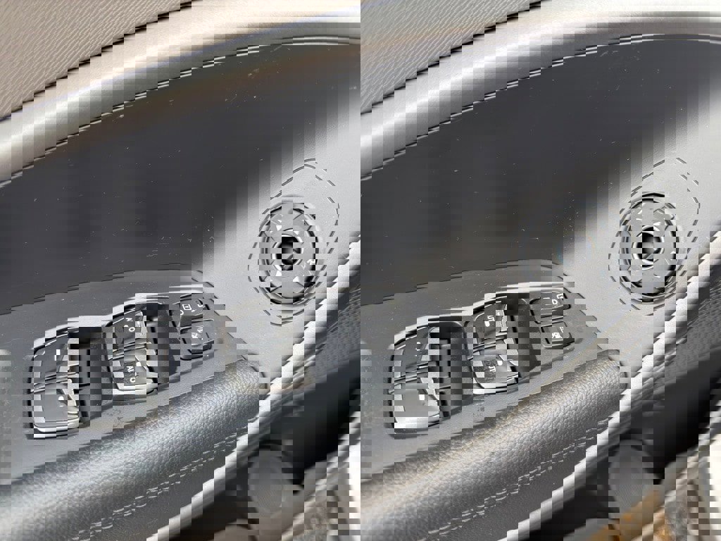 Used 2017 Hyundai Santa Fe Sport image 12