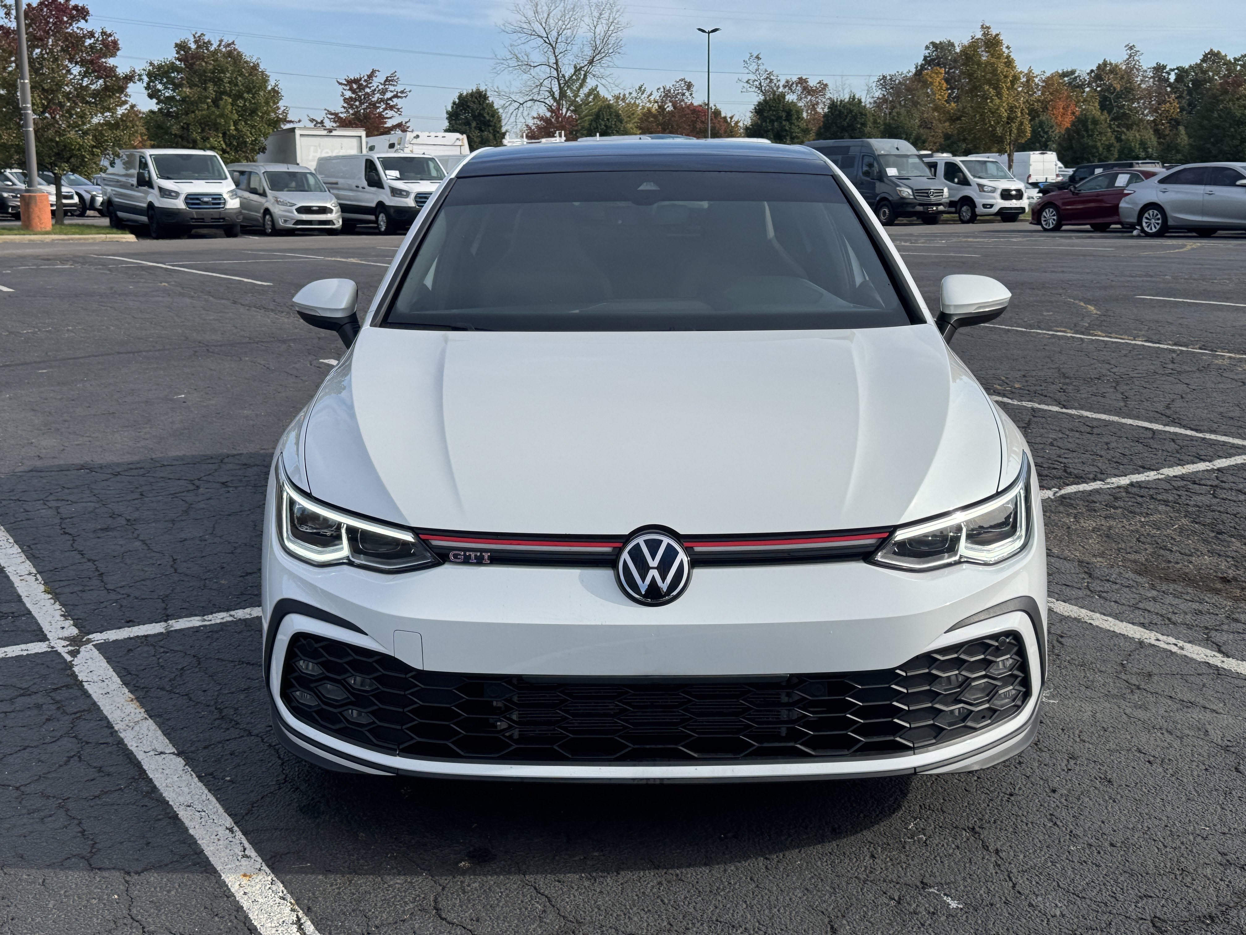 Used 2022 Volkswagen GTI SE FWD image 3