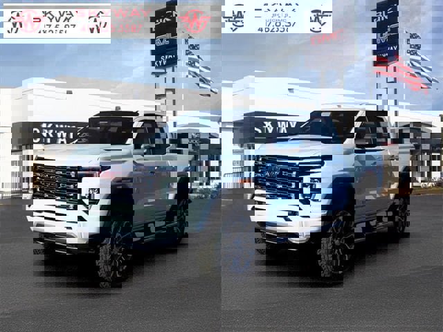 New 2026 GMC Canyon Denali image 1