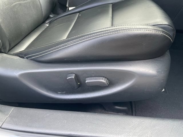 Used 2023 Nissan Maxima SV w/ Floor Mat Group FWD image 28