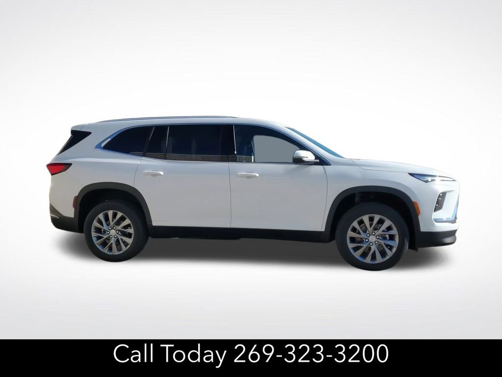 New 2025 Buick Enclave Preferred image 9