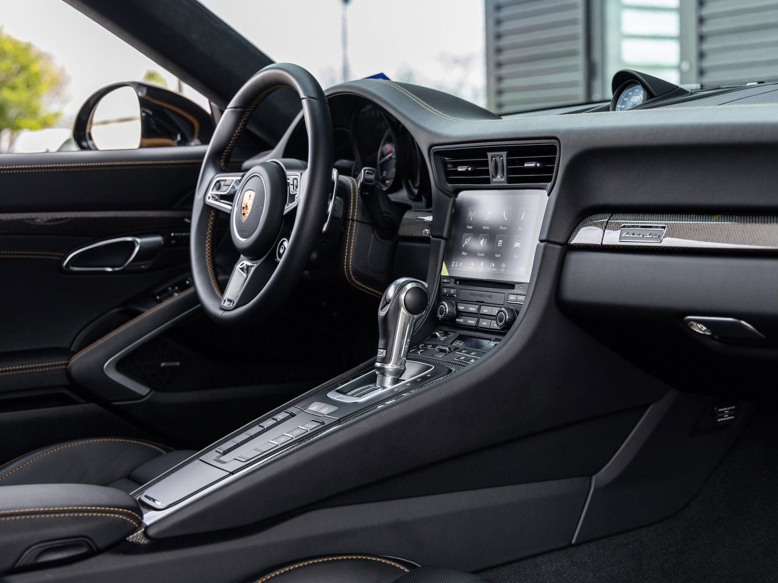 Used 2018 Porsche 911 Turbo S image 58