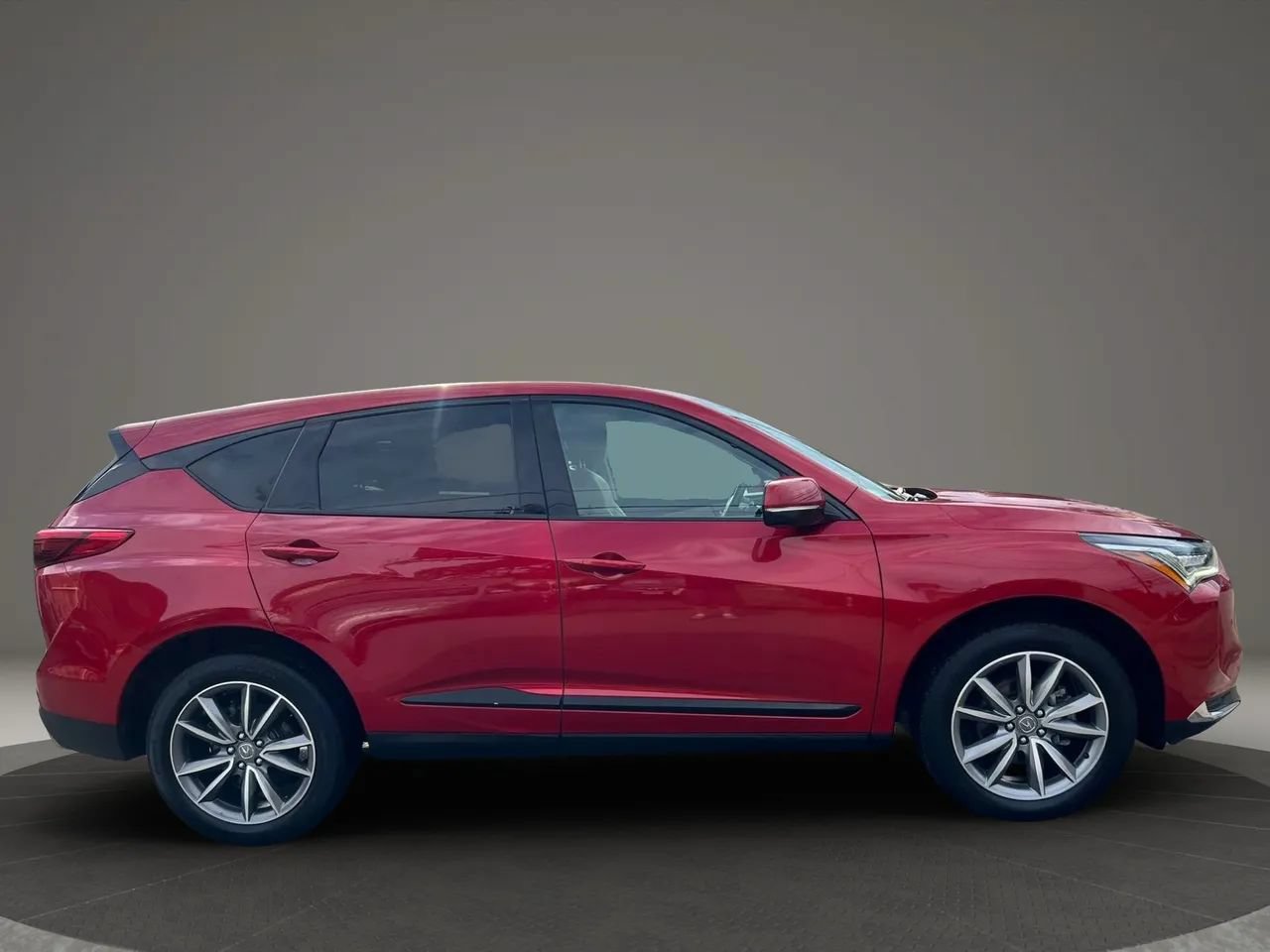 Used 2022 Acura RDX w/ Technology Package AWD/4WD image 4