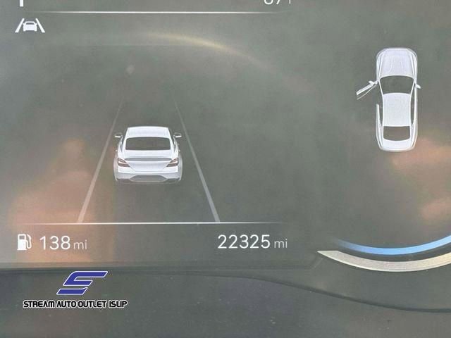 Used 2023 Genesis G70 2.0T w/ Sport Prestige Package image 30