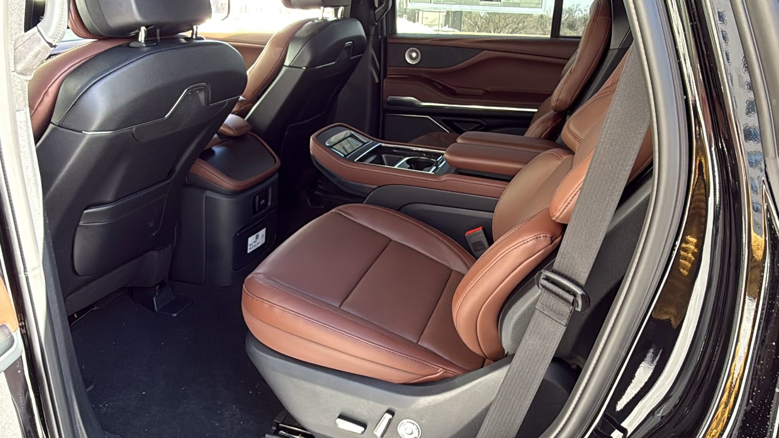 New 2026 Lincoln Navigator Reserve AWD/4WD image 19