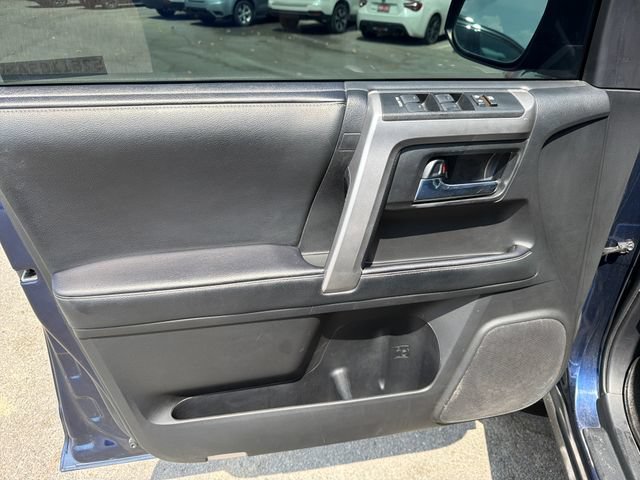 Used 2021 Toyota 4Runner SR5 AWD/4WD image 16