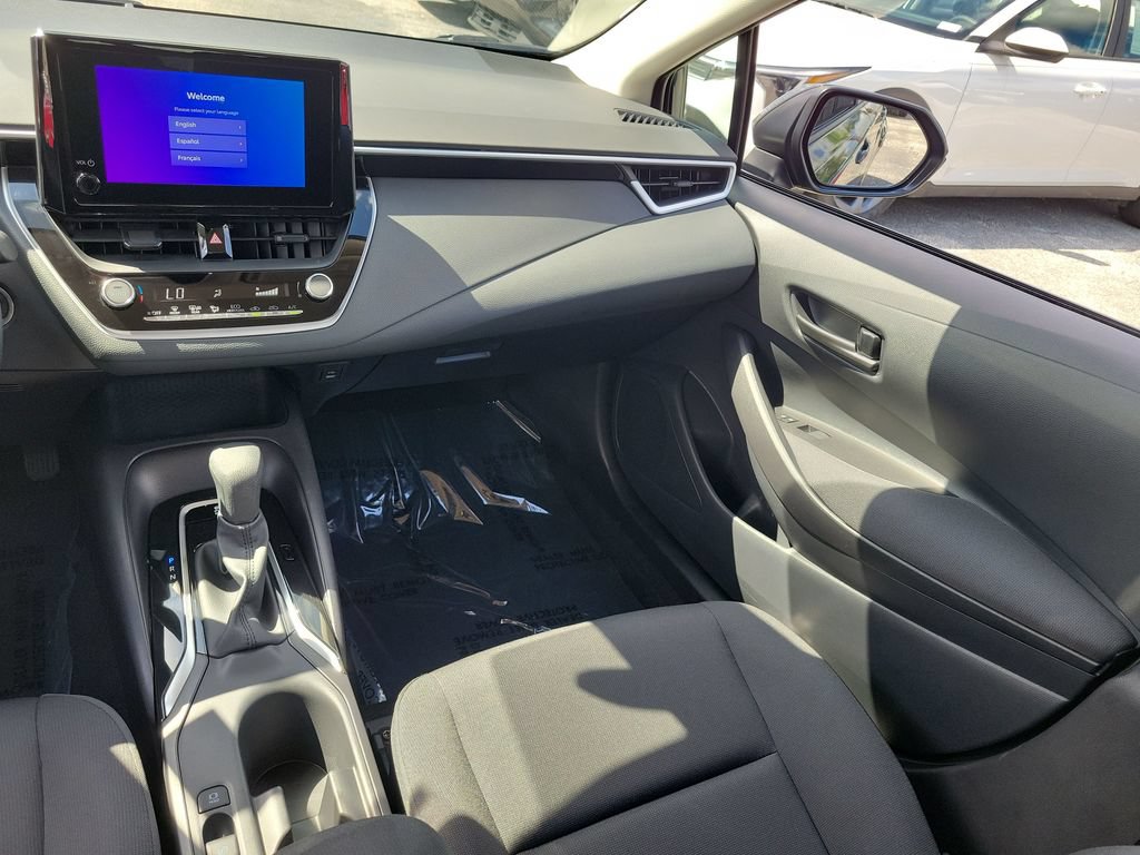 Certified 2025 Toyota Corolla LE w/ Convenience Package FWD image 28
