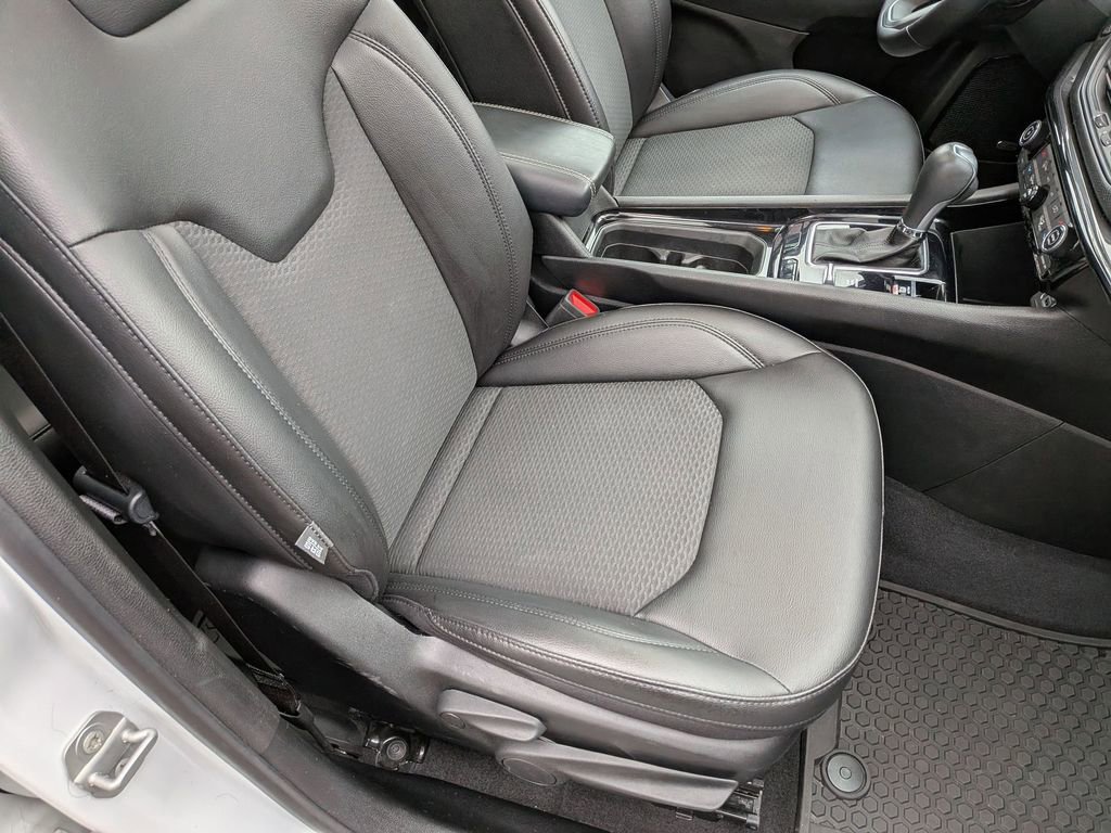 Certified 2022 Jeep Compass Altitude w/ Sun and Sound Group image 26