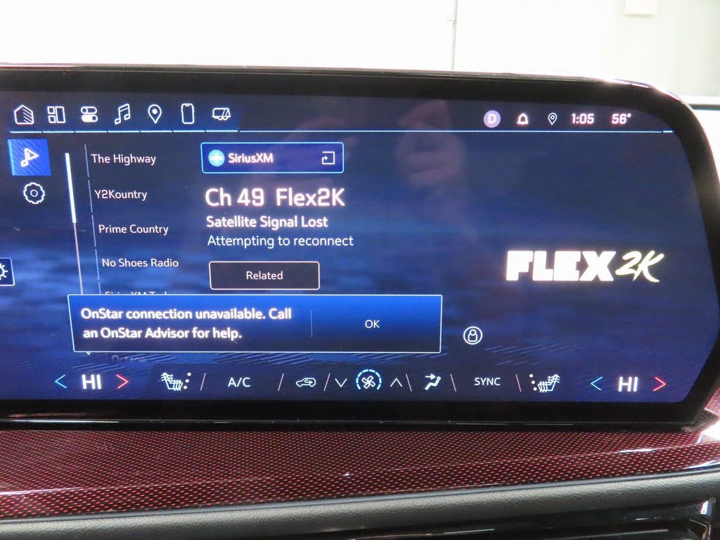 Used 2025 Chevrolet Traverse Z71 image 22