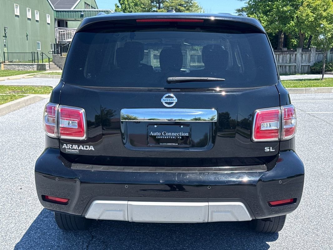 Used 2017 Nissan Armada SL w/ Interior Lighting Package AWD/4WD image 7