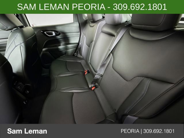 New 2026 Jeep Compass Latitude image 20