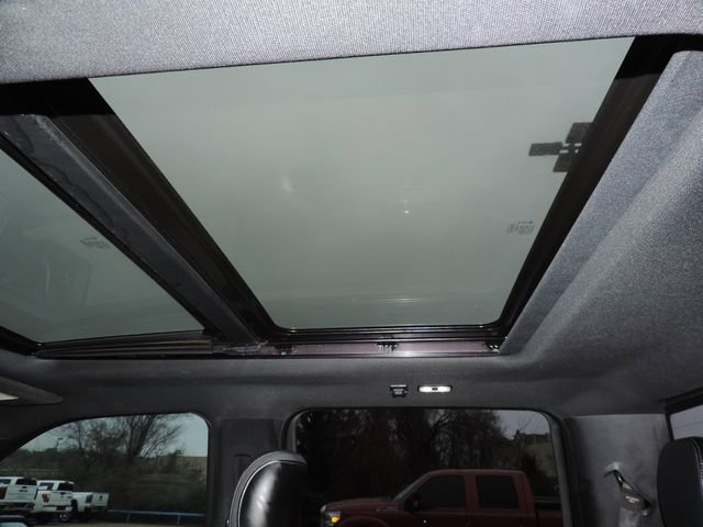 Used 2017 Ford F150 Platinum w/ Equipment Group 701A Luxury image 20