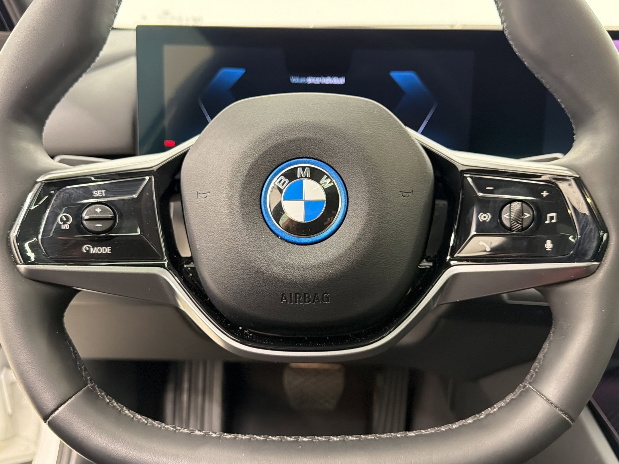 Certified 2024 BMW i5 eDrive40i w/ M Sport Package image 17
