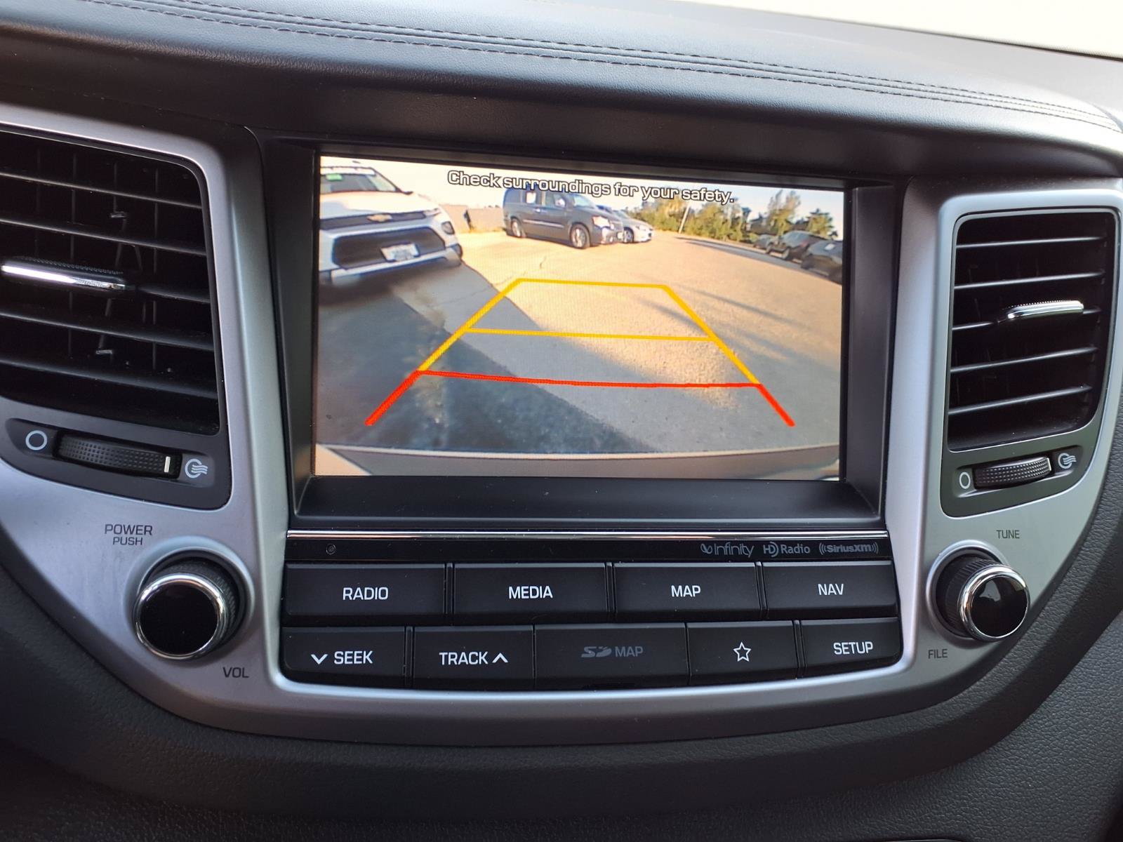Used 2018 Hyundai Tucson Limited AWD/4WD image 8