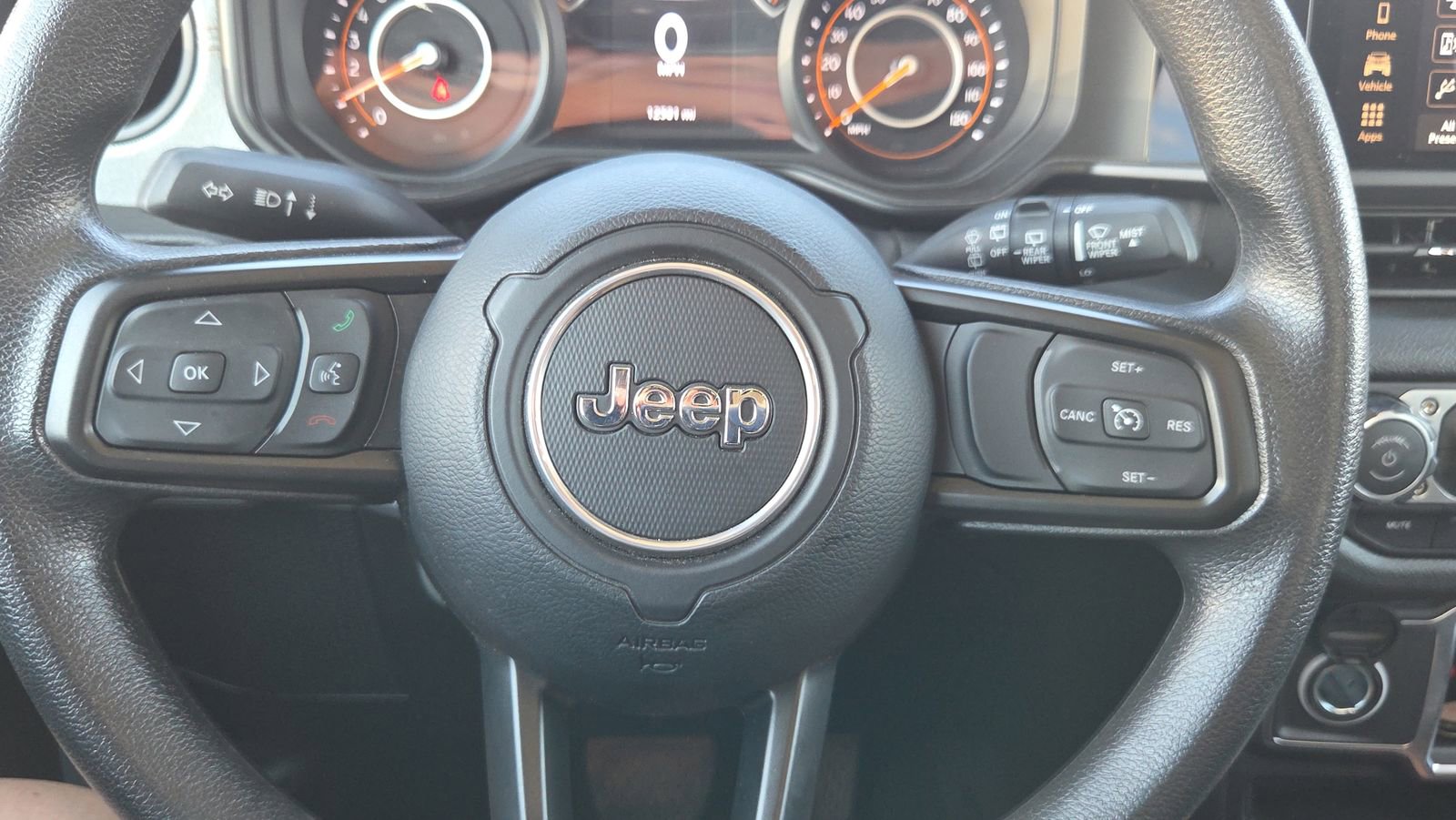 Used 2024 Jeep Wrangler Sport image 11