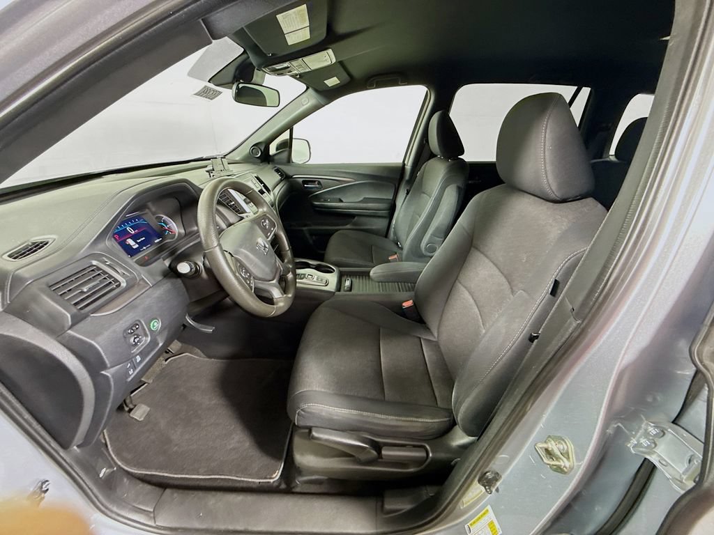 Used 2019 Honda Passport Sport image 19