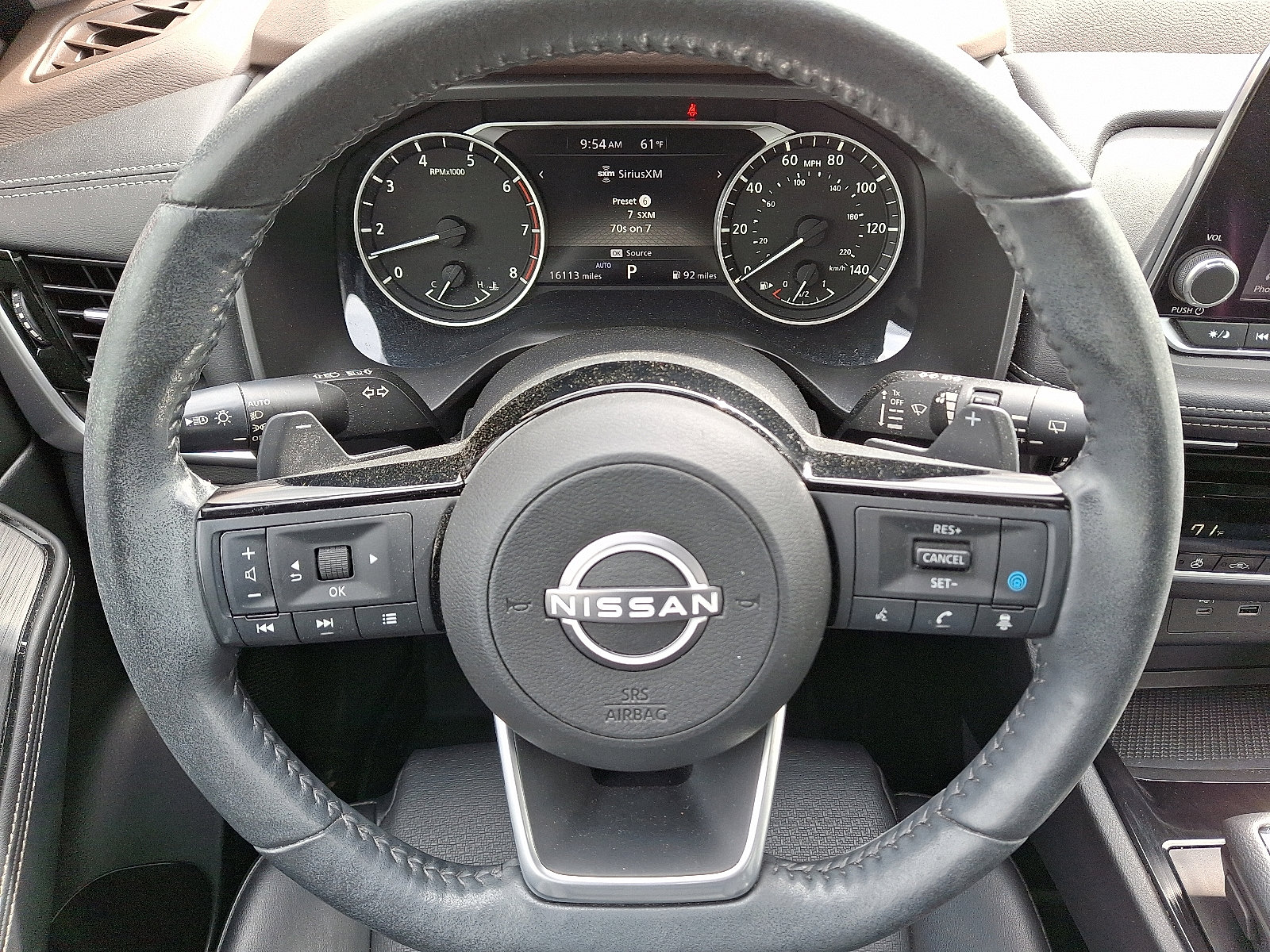 Used 2022 Nissan Rogue SV w/ SV Premium Package image 19