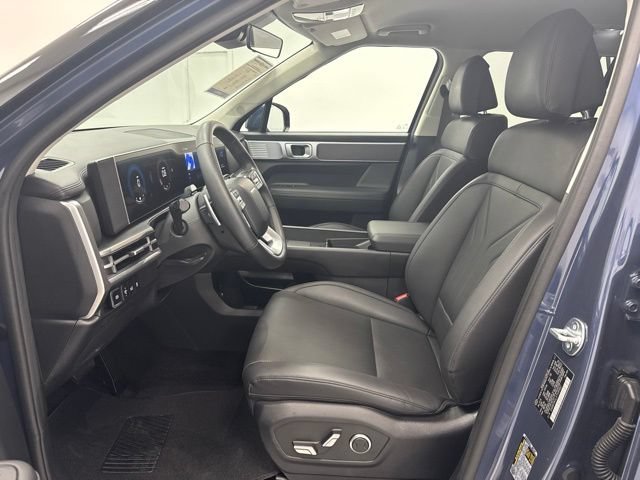 Used 2026 Hyundai Santa Fe SEL FWD image 23