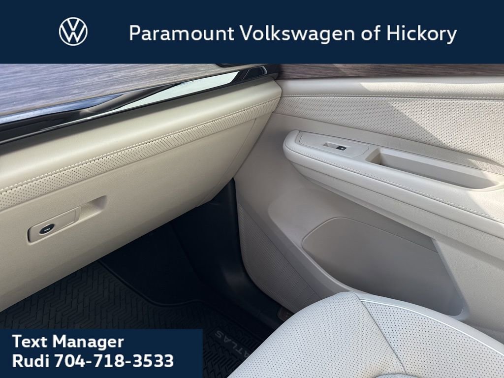 New 2026 Volkswagen Atlas SEL Premium R-Line image 34