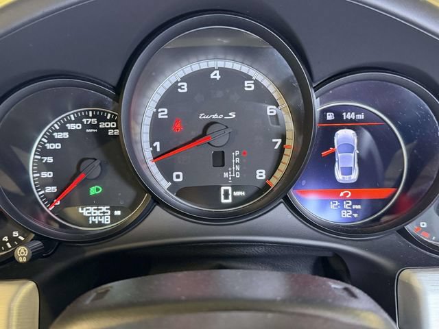 Used 2014 Porsche 911 Turbo S AWD/4WD image 37