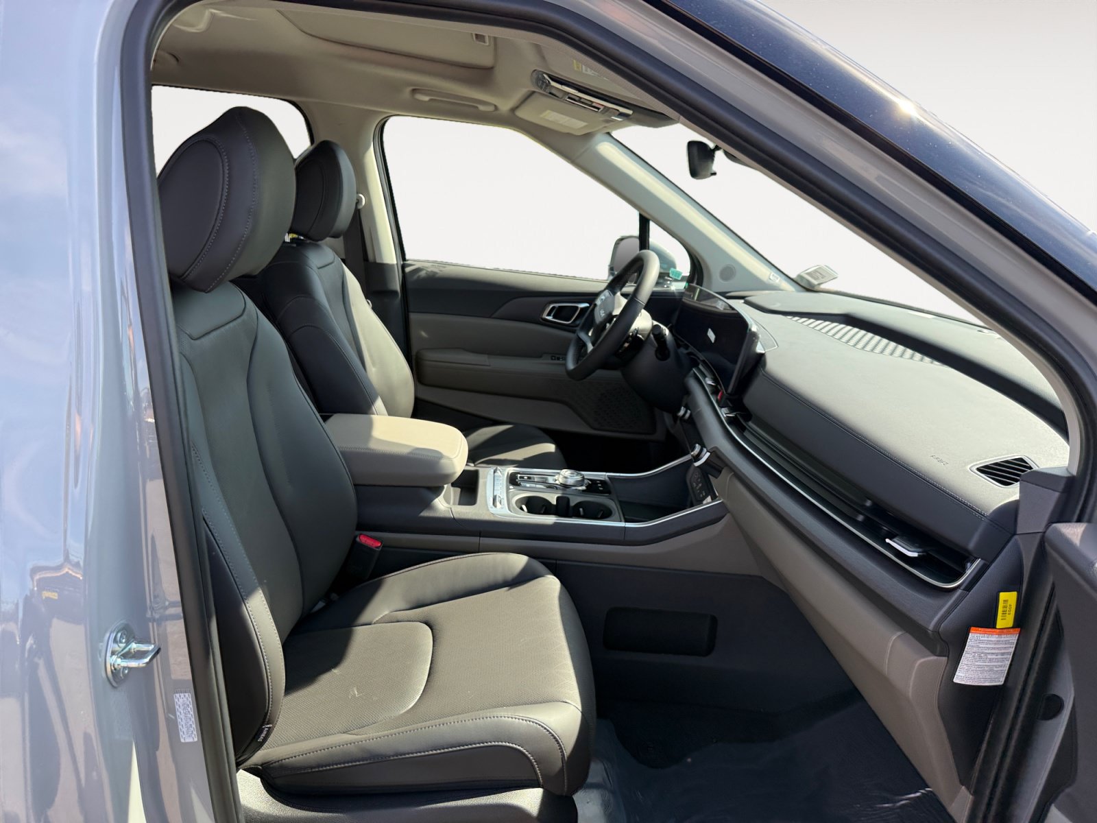 New 2027 Kia Carnival SX FWD image 19