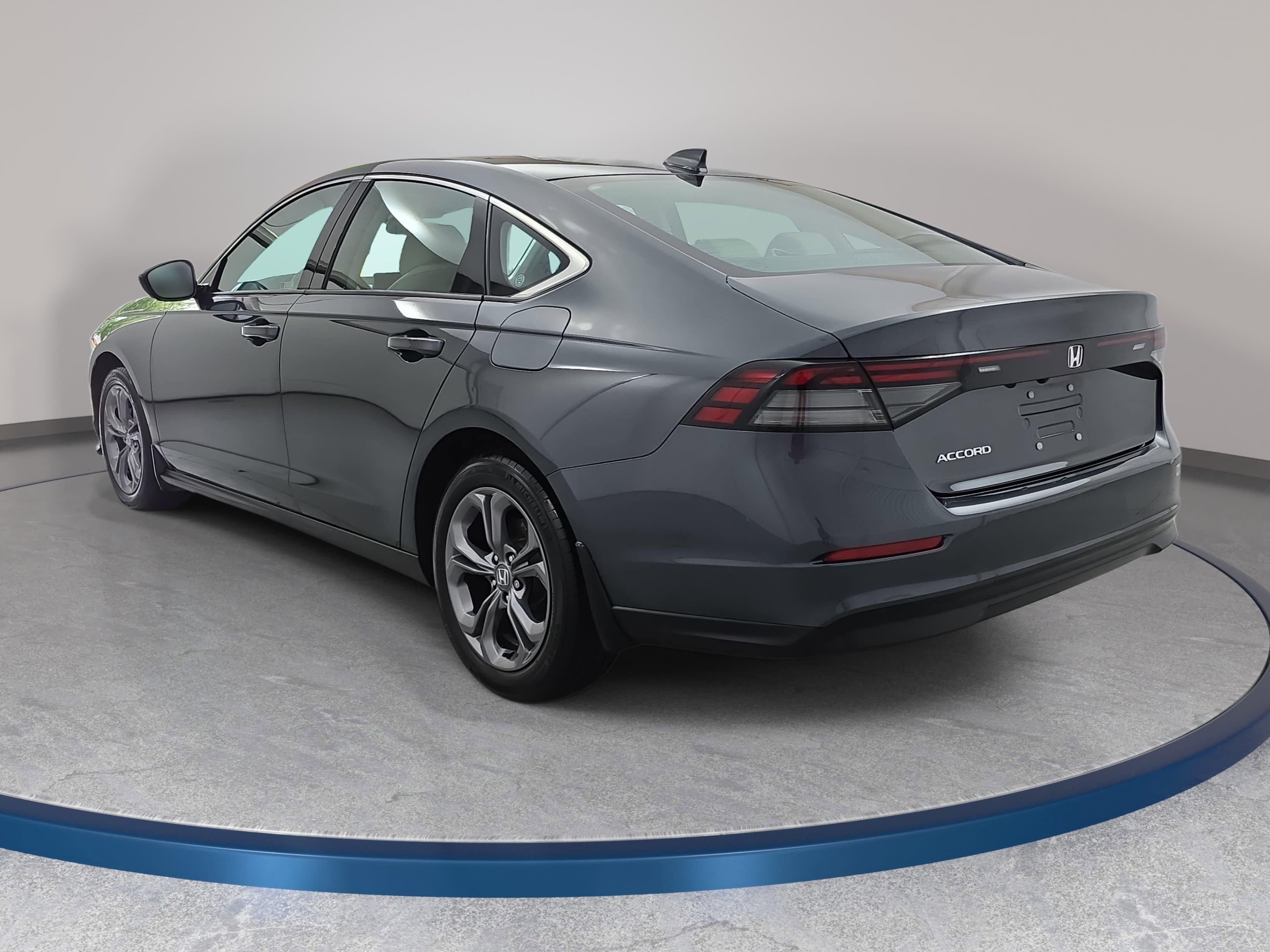 Used 2024 Honda Accord EX image 7
