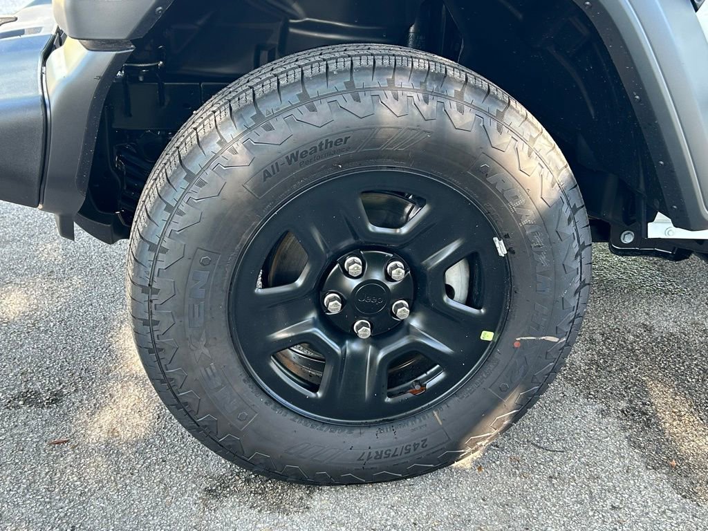 Used 2025 Jeep Wrangler Sport image 20