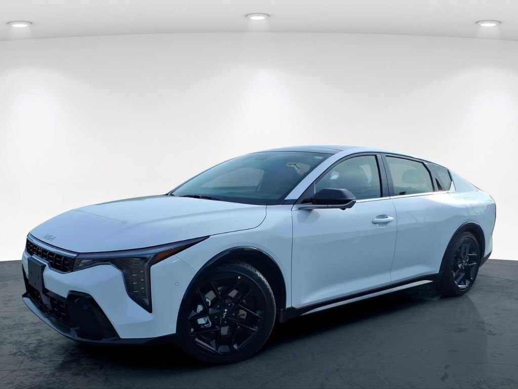 Used 2025 Kia K4 GT-Line Turbo FWD image 2